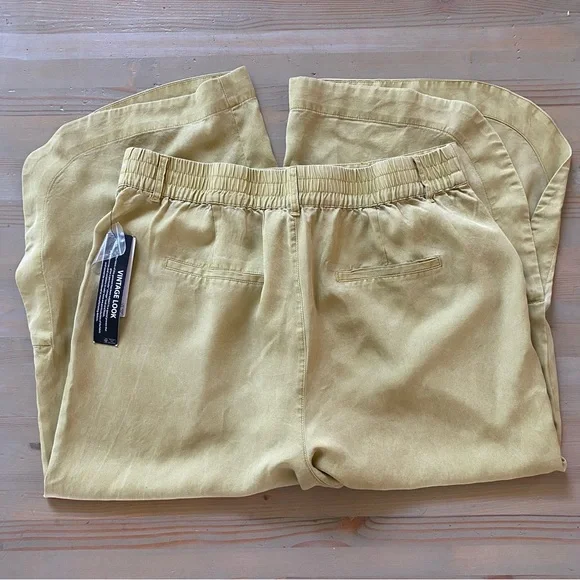 NWT Tribal Flowy Pleated Tulip Hem Pants 10 - Picture 6 of 16